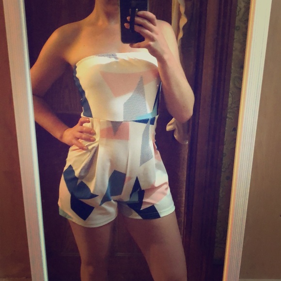 80’s inspired romper - Picture 1 of 2
